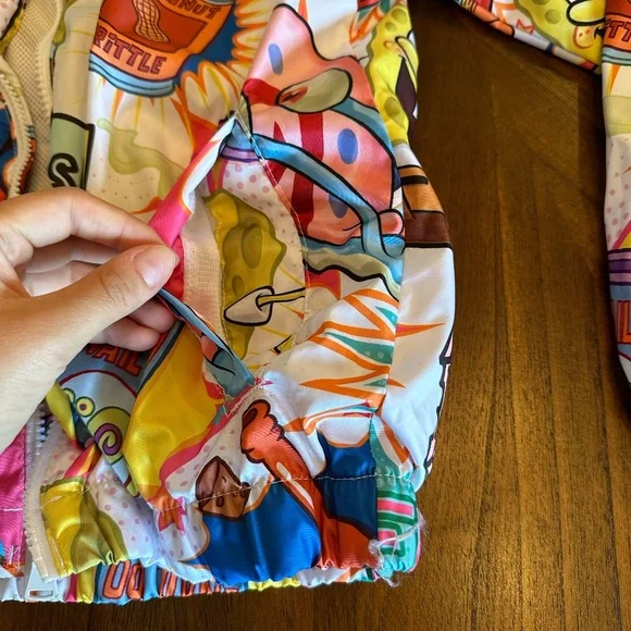Members Only x Nickelodeon Kids Spongebob White Windbreaker Jacket - Picture 3 of 4